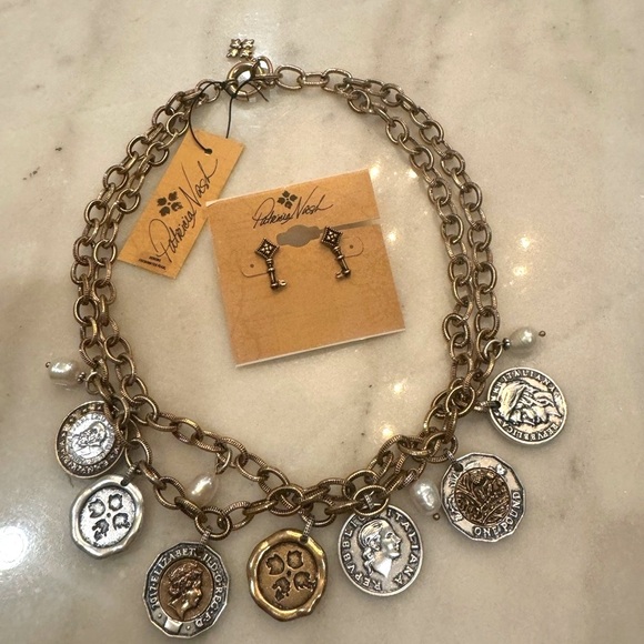 NWT Patricia Nash World Coin Necklace and Key Std earrings set - Picture 3 of 9